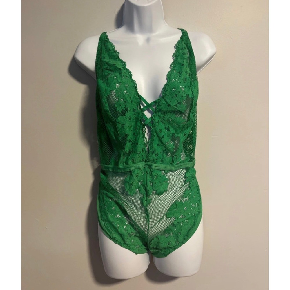 Cacique Bodysuit Wm 18/20 Green Lace Mesh Strappy V-Neck Lingerie Sexy Romantic
